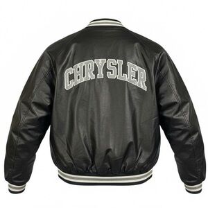 Chrysler 2005 Vintage Faux Leather Black Jacket Sise XL
Varsity Bomber Collector